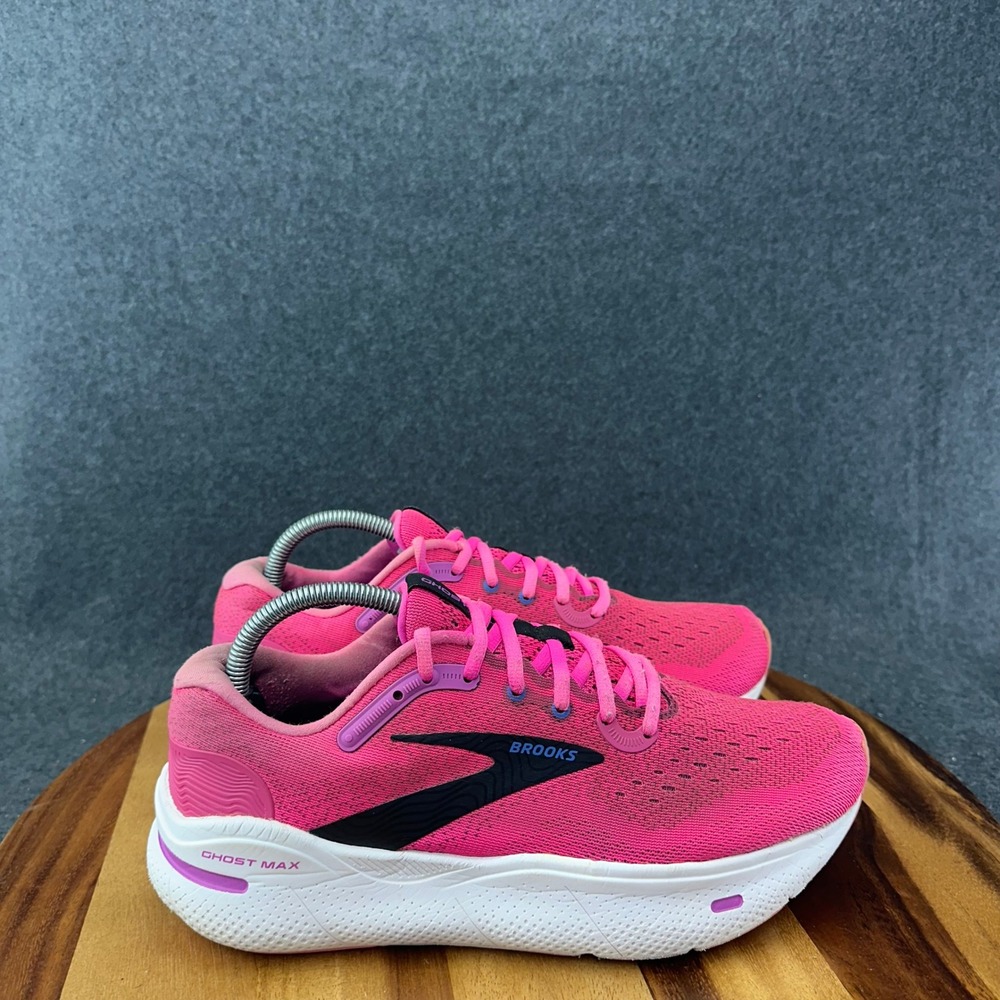 Brooks Ghost Max Road Running Shoes Sneakers Womens 10 B Pink Low 1203951B628